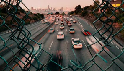 “录音门”大结局，洪森毒预言应验！佩通坦重蹈英拉悲剧