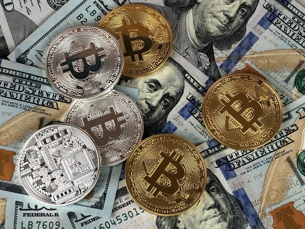btc年初(btc是什么币)